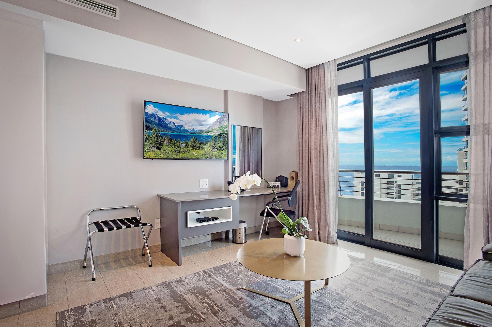 The Capital Pearls Hotel Durban Luaran gambar A living room at the Hilton San Diego Bayfront
