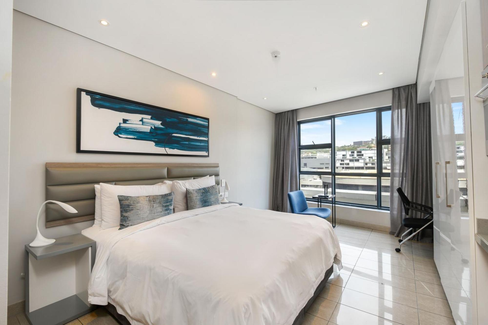 The Capital Pearls Hotel Durban Luaran gambar A bedroom at the hotel
